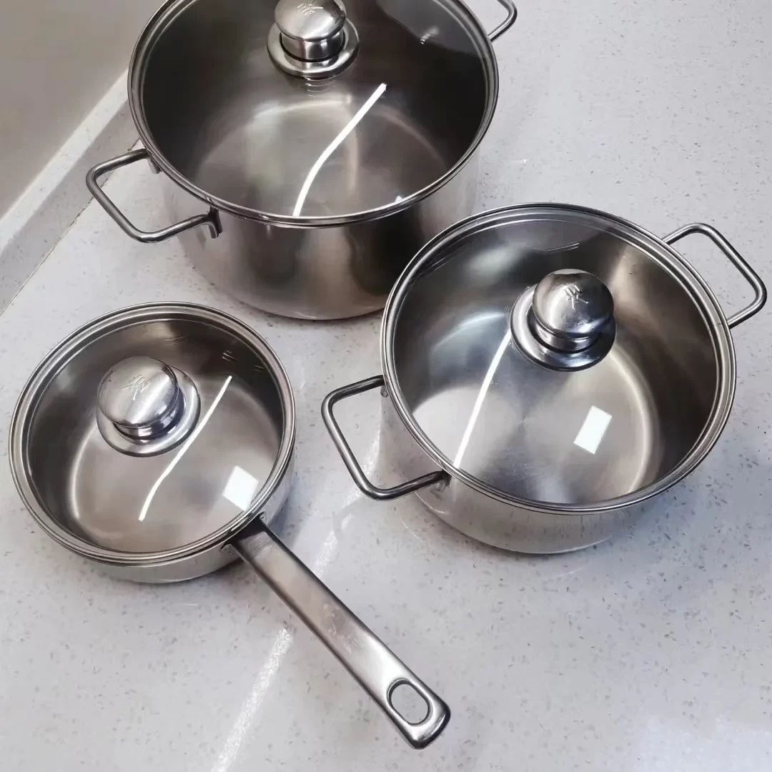 How to maintain a stainless steel pot