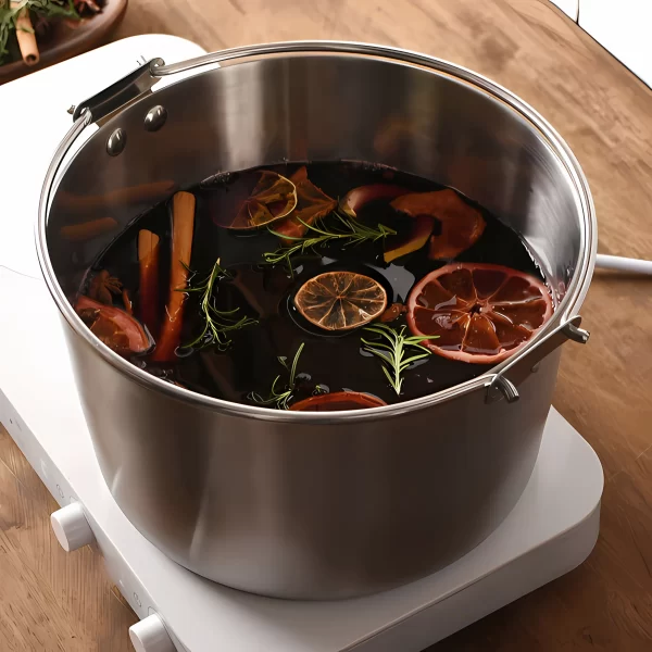 Tri-Ply Stainless Steel Soup Pot with Handle