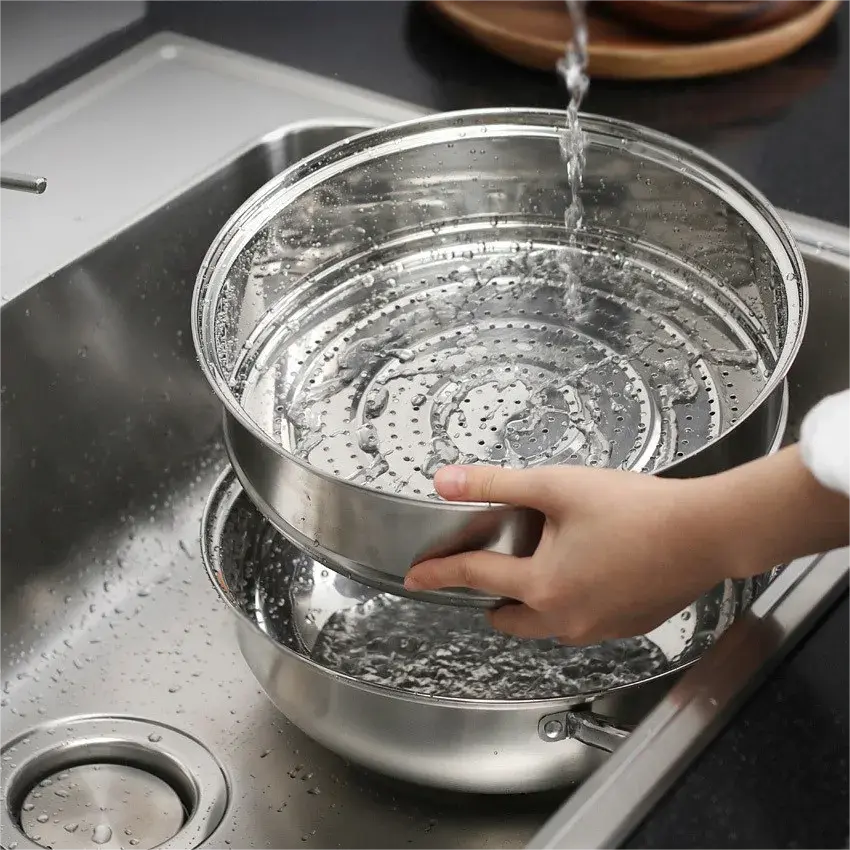 Stainless Steel Steamer Pot with Round Lid