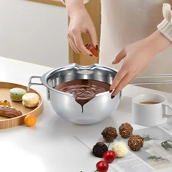 Chocolate Melting Pot